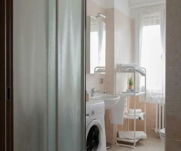 Grossi アパート *